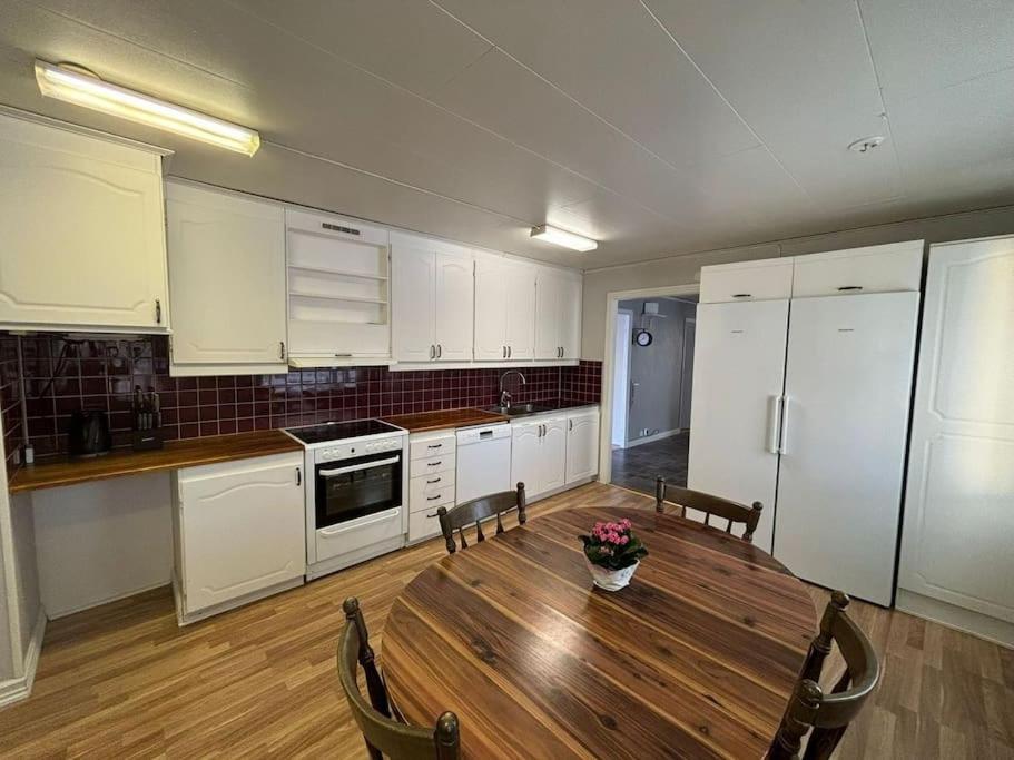 3Bdr Close To Nature A Beautiful Home Lake Nearby 웁살라 외부 사진