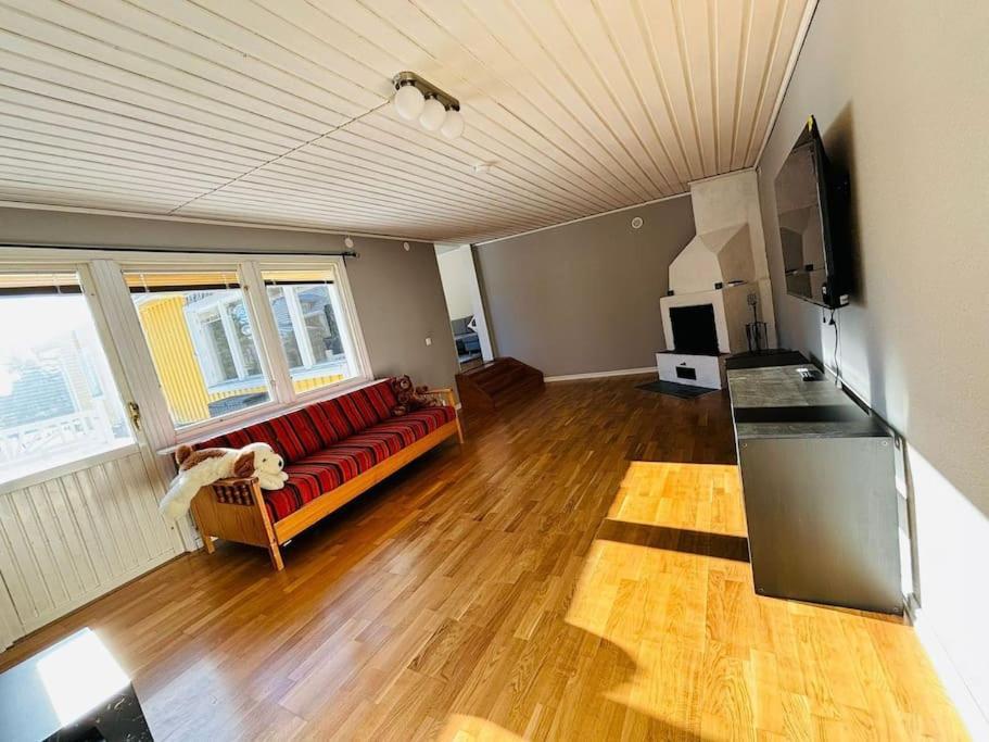 3Bdr Close To Nature A Beautiful Home Lake Nearby 웁살라 외부 사진